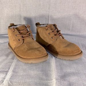 UGG Women’s Neumel Leather Chukka Shoes